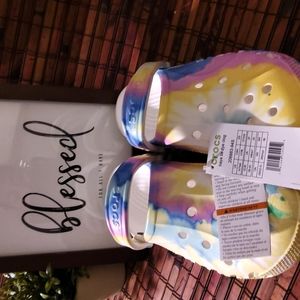 BEAUTIFUL BRAND NEW Tie Dyed CROCS